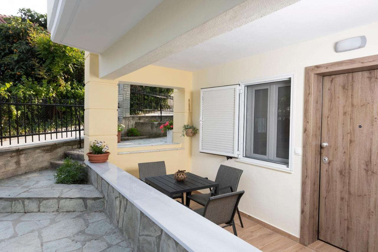 Olivia Apartments Пефкохори Екстериор снимка