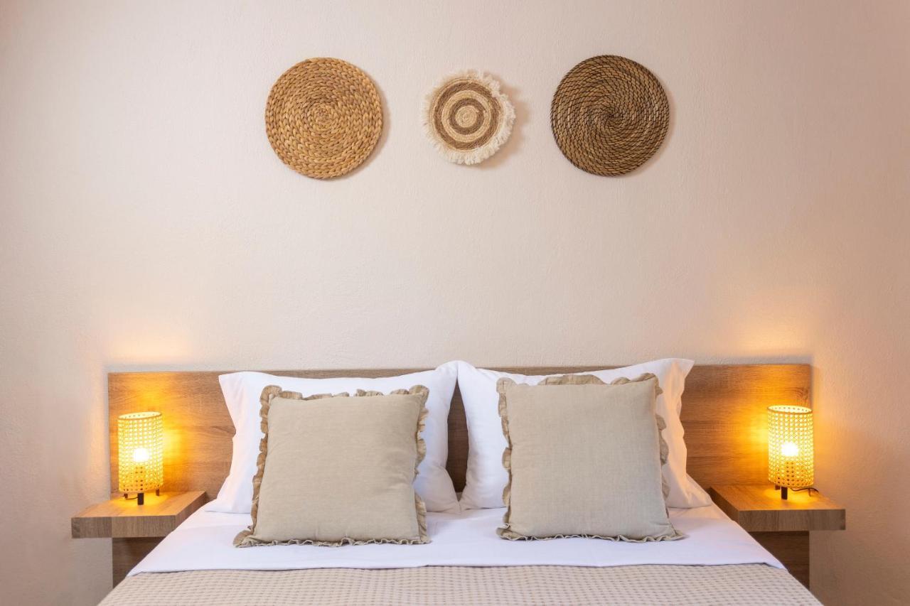 Olivia Apartments Пефкохори Екстериор снимка